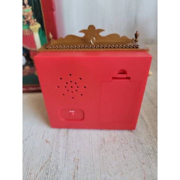 Carlton cards 1999 phantom of the Opera vintage music light up ornament Xmas - Picture 4 of 7